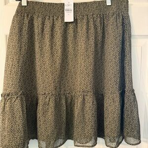 LOFT A-Line Skirt in Black and Tan Pattern